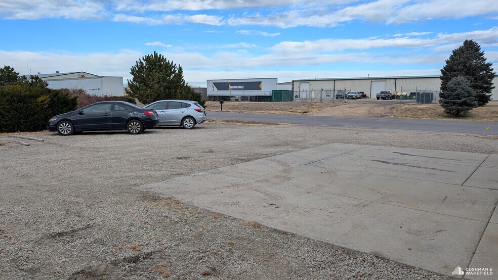 More Photos Of 14125-14133 Mead St, Longmont Flex For Lease