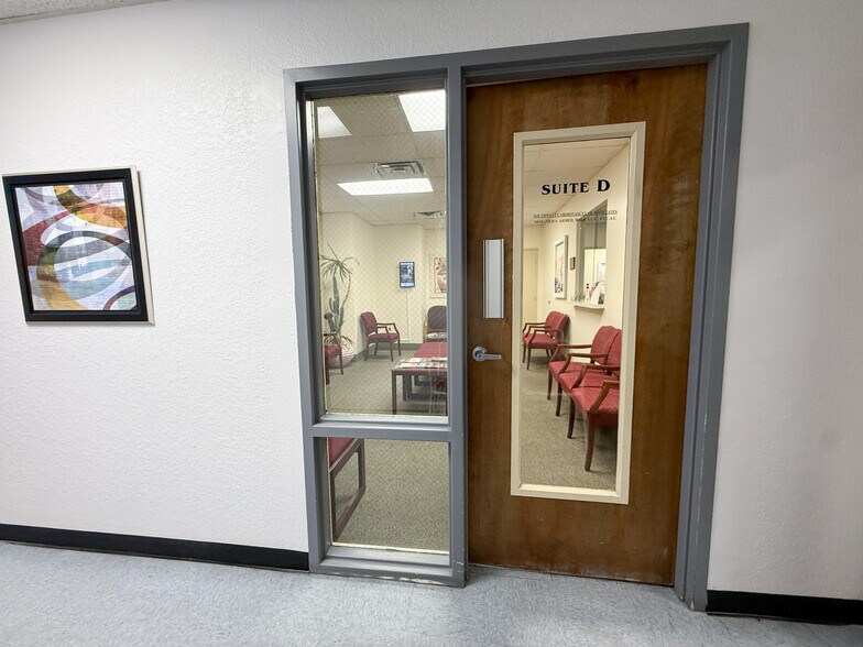 More Photos Of 2470 E Flamingo Rd, Las Vegas Medical For Lease