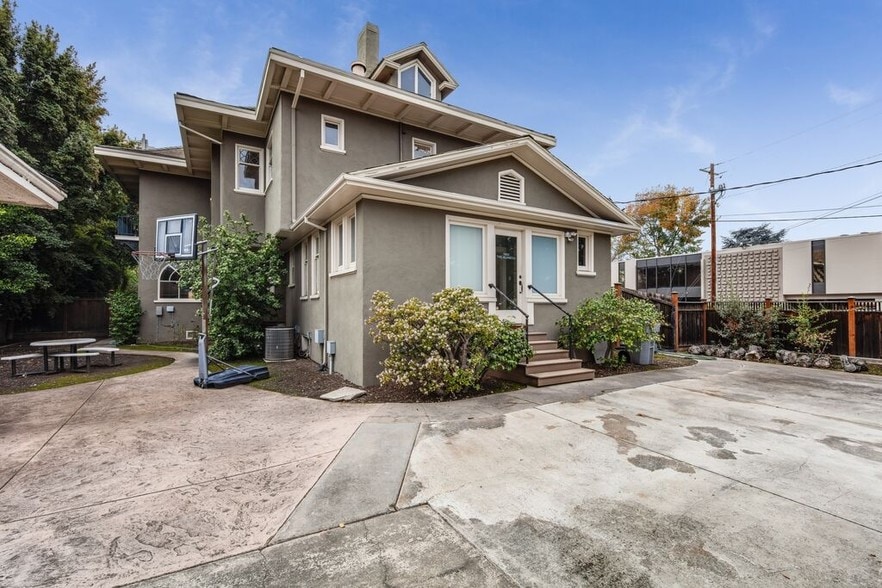 More Photos Of 1650 The Alameda, San Jose Office For Sale