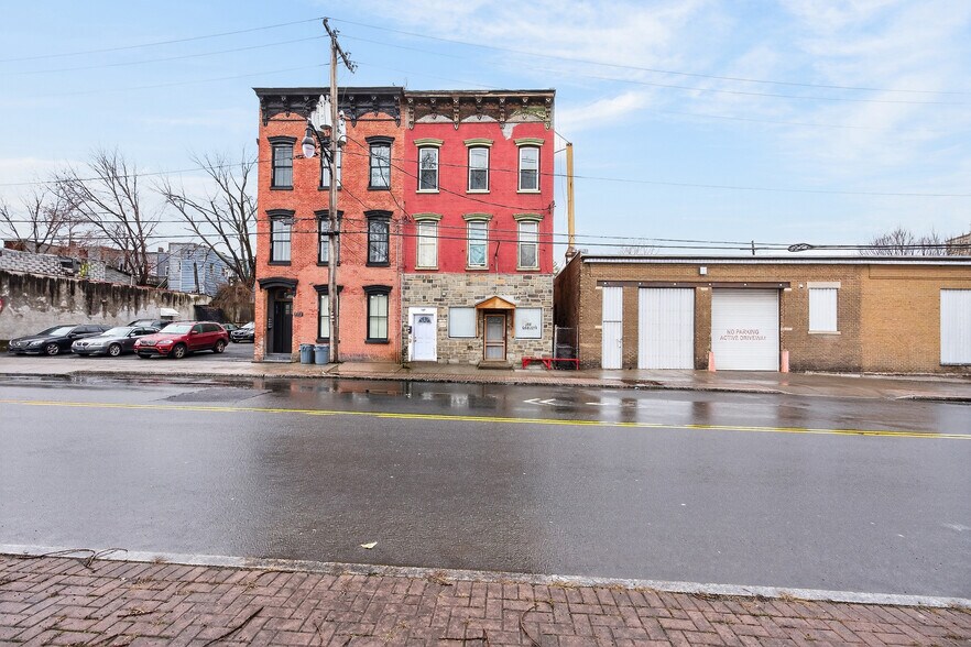 More Photos Of 427 S Pearl St, Albany Storefront Retail Residential For Sale