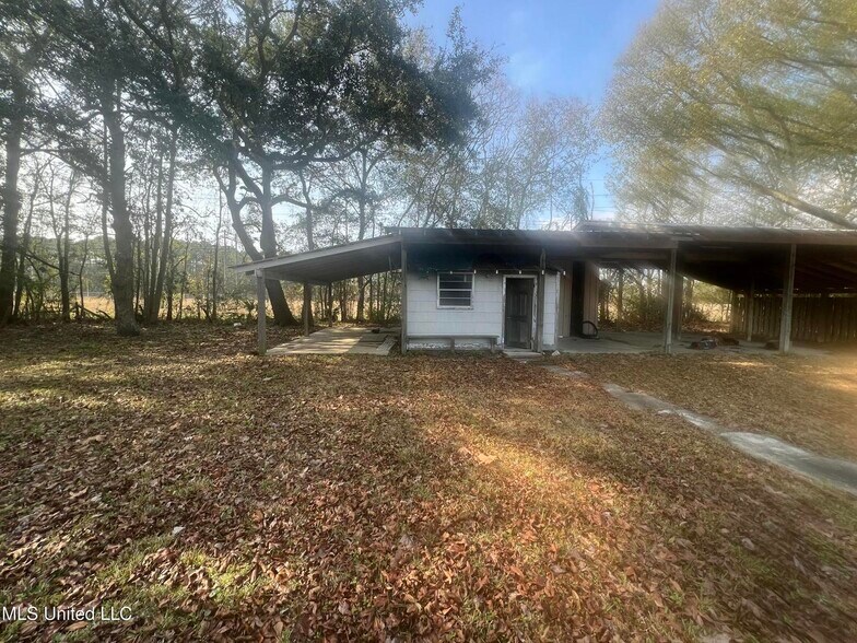 More Photos Of 10267 Boney Ave, D'Iberville Office For Sale