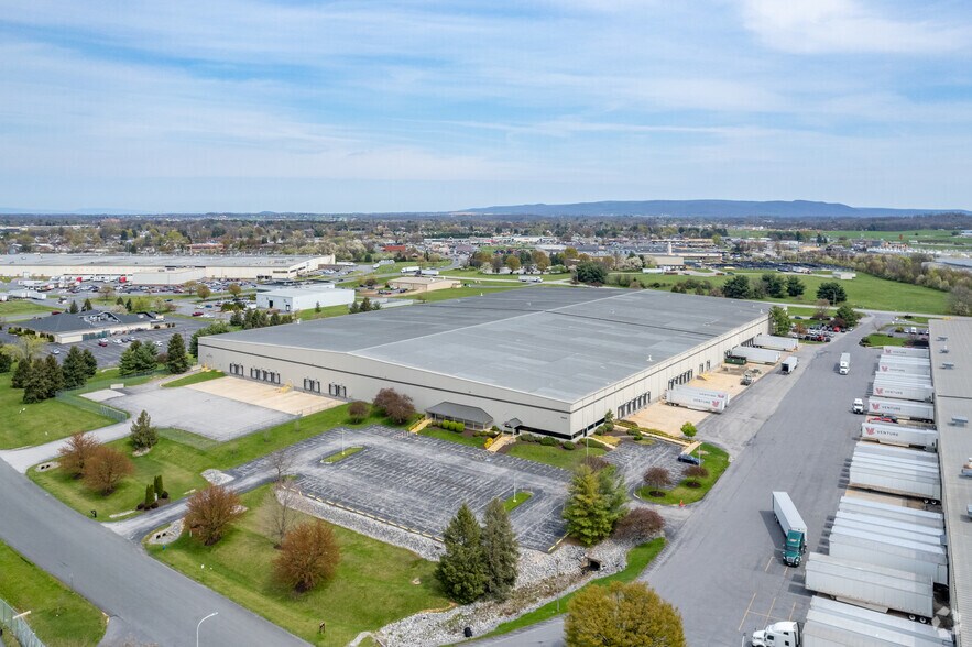 More Photos Of 1440 Sheffler Dr, Chambersburg Distribution For Lease