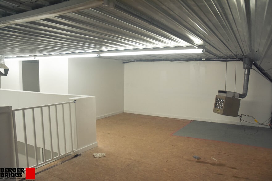 More Photos Of 6310 Edith Blvd NE, Albuquerque Warehouse For Lease