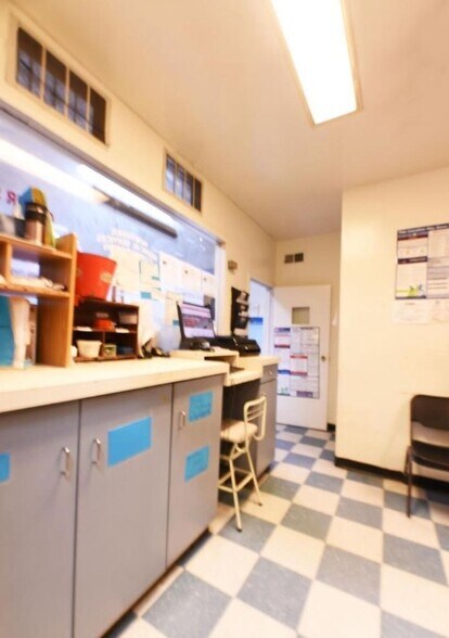 More Photos Of 4121 Minnesota Ave NE, Washington Storefront Retail Office For Sale