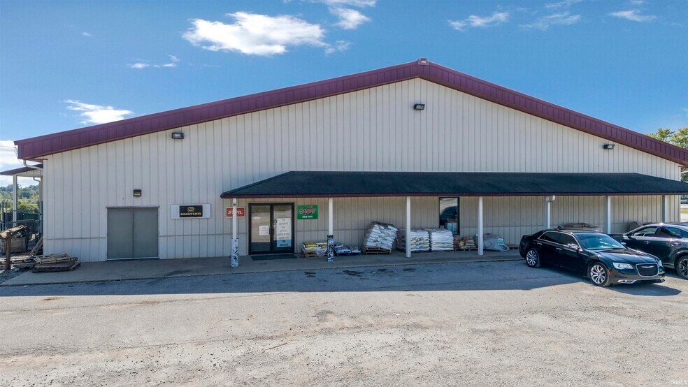 More Photos Of 990 N US Highway 41, Princeton General Retail For Sale
