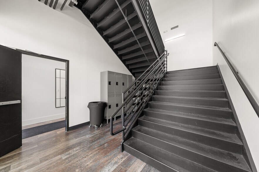 More Photos Of 4300 FM 2351 Rd, Friendswood Office For Lease