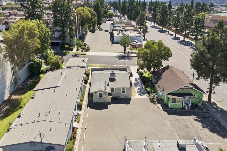 More Photos Of 411 E Palm Ave, Burbank Medical For Lease