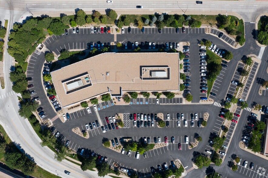 More Photos Of 640 Plaza Dr, Highlands Ranch Medical For Lease