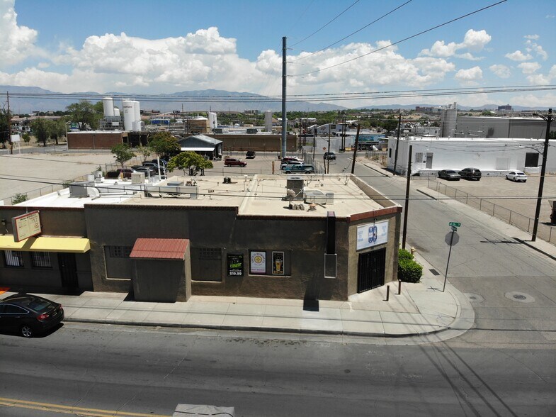 More Photos Of 1900 4th St NW, Albuquerque Freestanding For Sale