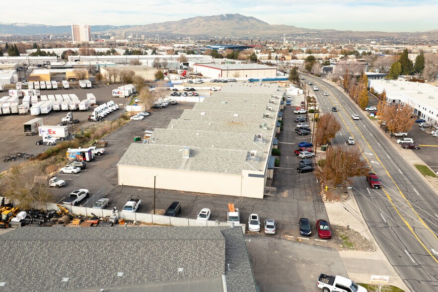 More Photos Of 995-1007 Greg St, Sparks Flex For Lease