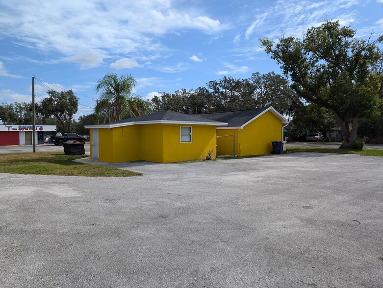 More Photos Of 1901 W Sligh Ave, Tampa Office For Sale