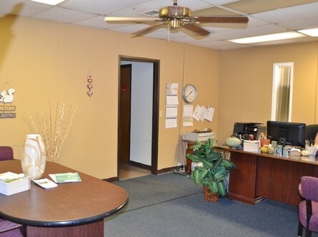 More Photos Of 7617 SW 34th St, Oklahoma City Warehouse For Lease