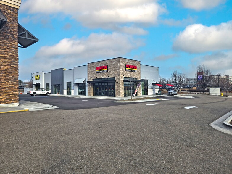 More Photos Of 1255 N Happy Valley Rd, Nampa Restaurant For Sale