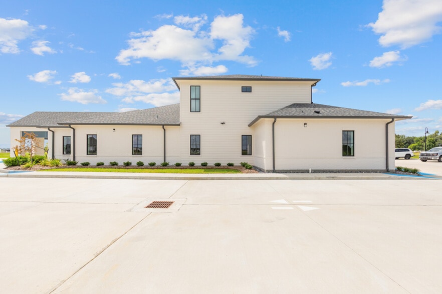 More Photos Of 1102 Apollo rd, Scott Office Residential For Lease