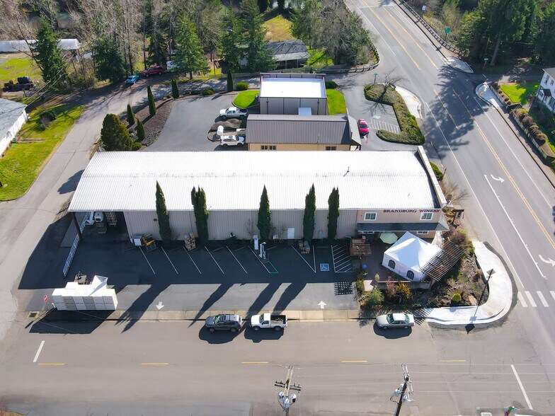 More Photos Of 345 1st St, Elkton Winery Vineyard For Sale