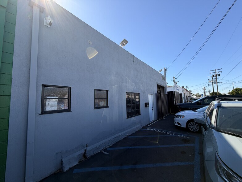 More Photos Of 11592 Anabel, Garden Grove Service For Sale