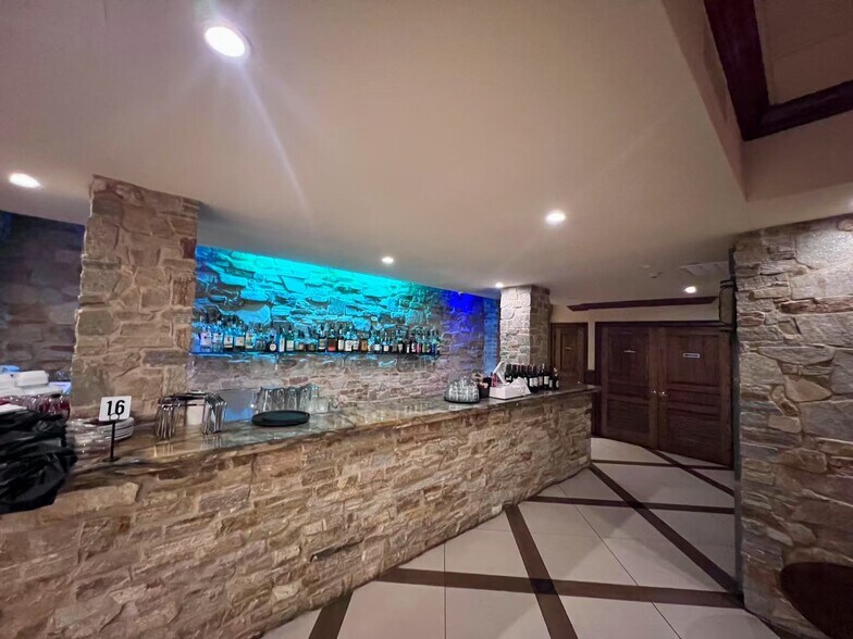 More Photos Of 510 S White Horse Pike, Magnolia Restaurant For Sale