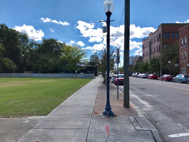 More Photos Of 722 N 4th St, Wilmington Land For Sale