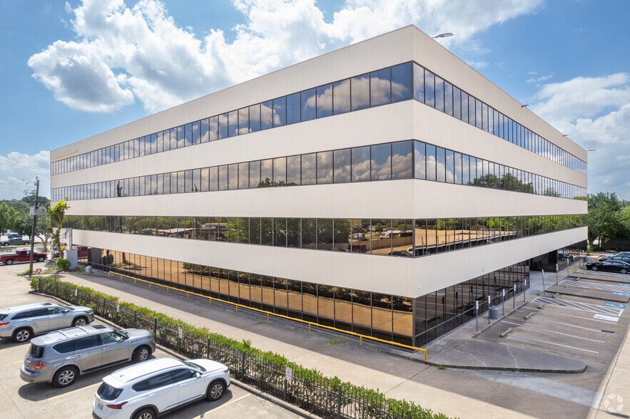 More Photos Of 1500 S Dairy Ashford Rd, Houston Medical For Lease