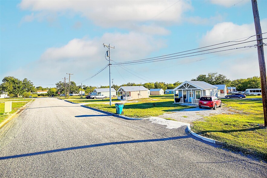 More Photos Of 509 Ussery St, Bowie Manufactured Housing Mobile Home Park For Sale