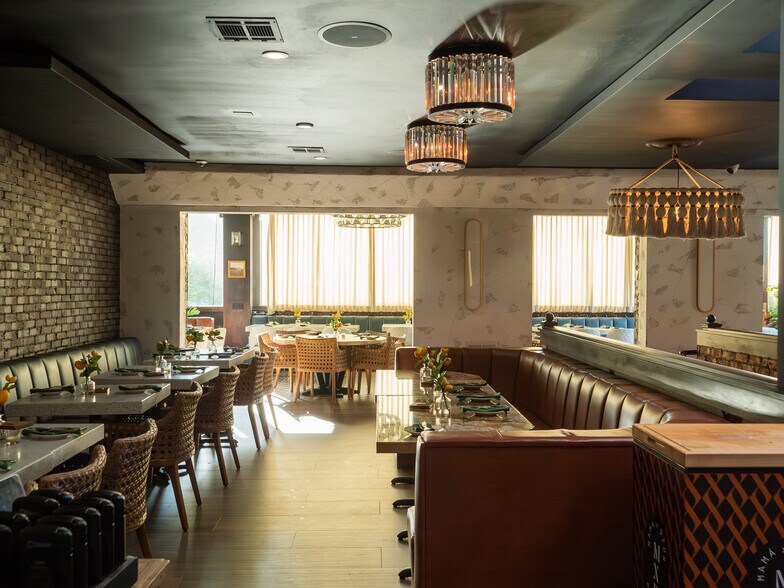 More Photos Of 8722 W 3rd St, Los Angeles Restaurant For Lease