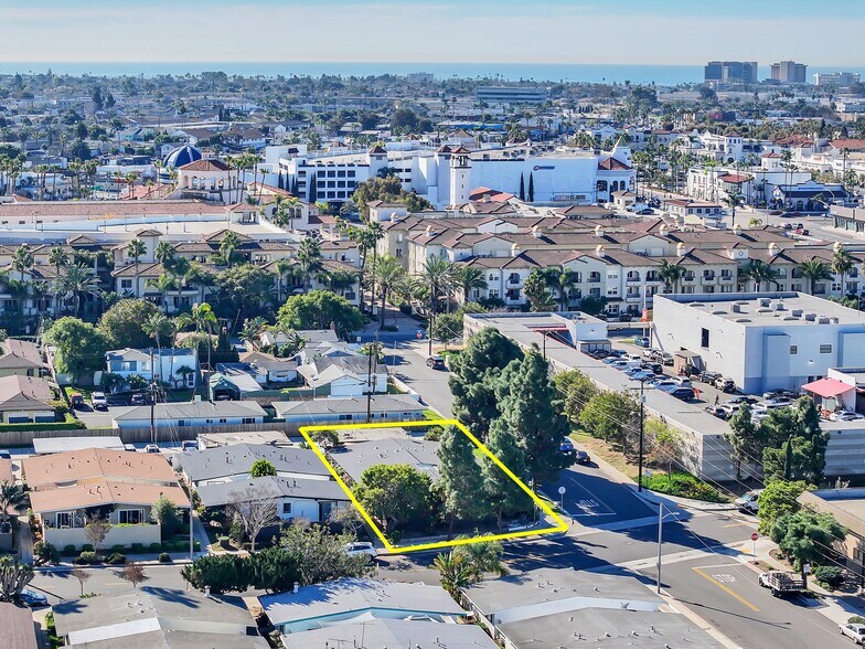 More Photos Of 425 Ford Rd, Costa Mesa Multifamily For Sale