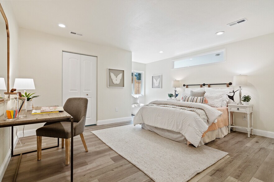 More Photos Of 1006 Court Ln, Concord Apartments For Sale
