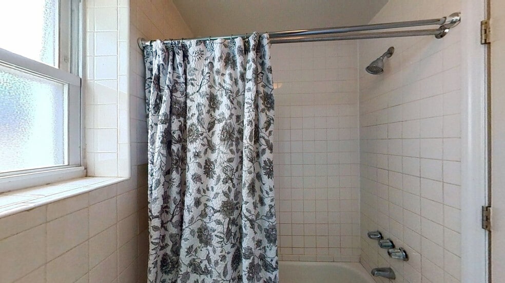 More Photos Of 2811 Haring St, Brooklyn Multifamily For Sale