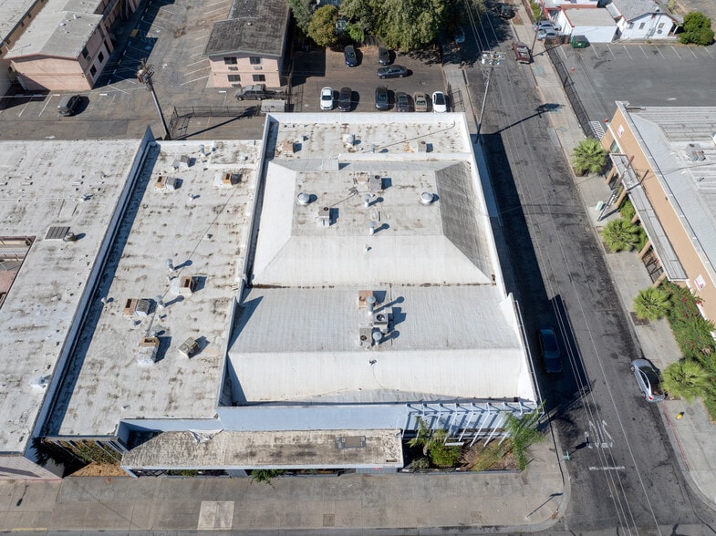 More Photos Of 1029-1045 N El Dorado St, Stockton Office For Lease