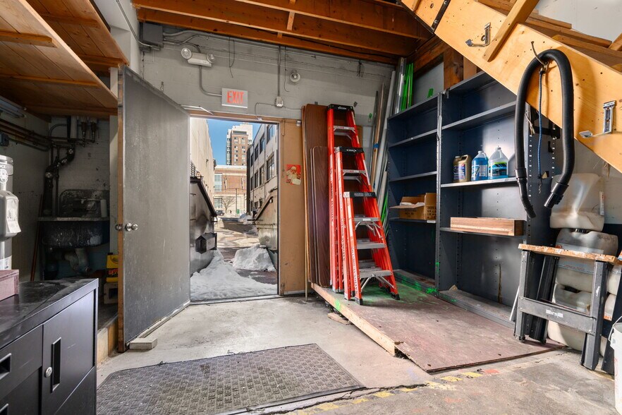 More Photos Of 115 Dummer St, Brookline Flex For Sale