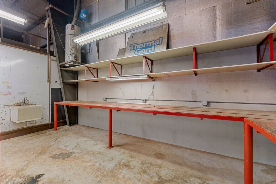 More Photos Of 1342 W Industrial Rd, Cedar City Warehouse For Lease