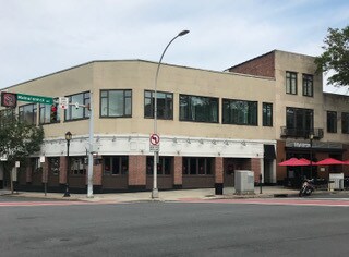 Primary Photo Of 147 Mamaroneck Ave, White Plains Restaurant For Lease