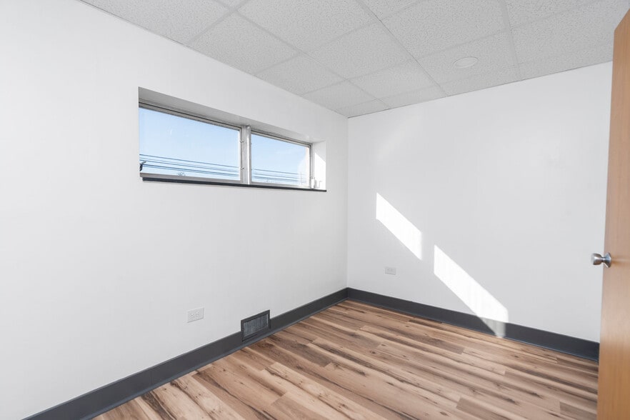 More Photos Of 1305 13th St, Waynesboro Medical For Sale