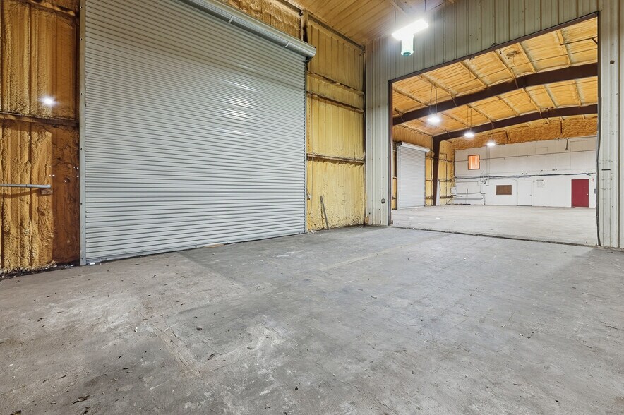 More Photos Of 107 Rice Ln, Huntsville Warehouse For Sale