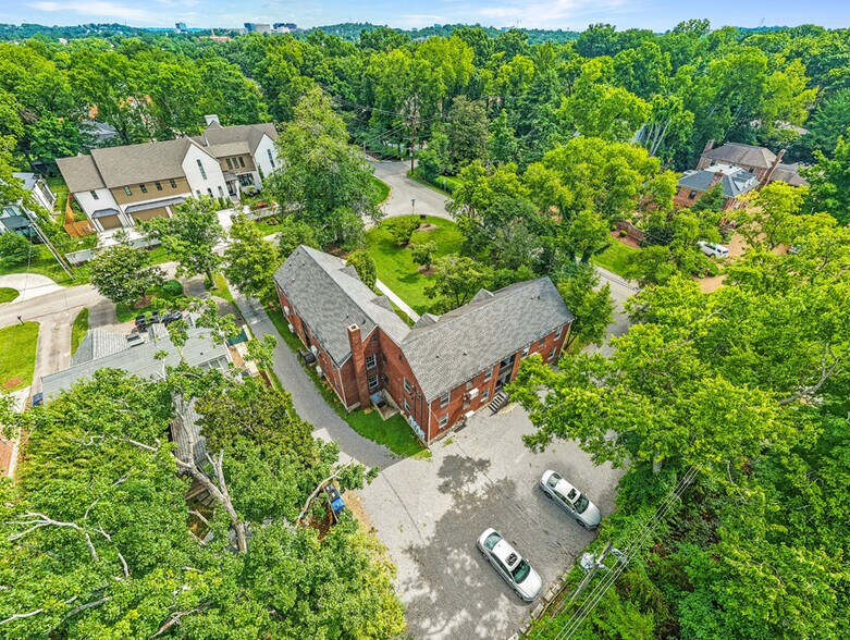 More Photos Of 701 Bowling Ave, Nashville Apartments For Sale