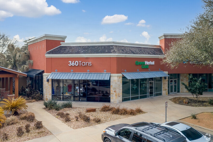 More Photos Of Brodie Ln @ SEC Brodie Ln & Hwy 290 W, Sunset Valley Unknown For Lease
