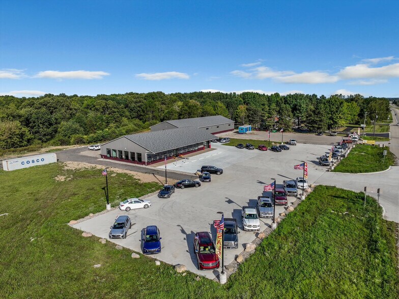 More Photos Of 3420 S Lapeer Rd, Metamora Auto Repair For Sale