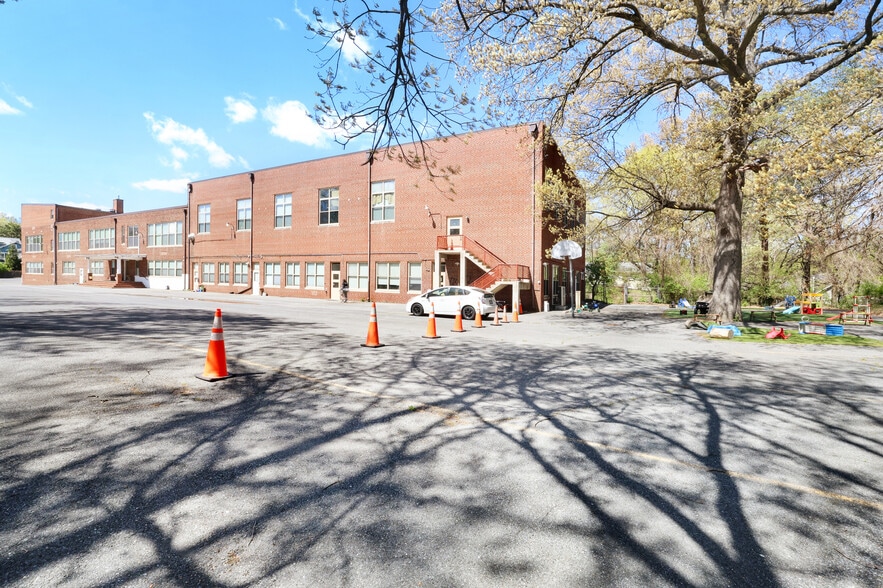 More Photos Of 117 Elm Ave, Takoma Park Schools For Sale