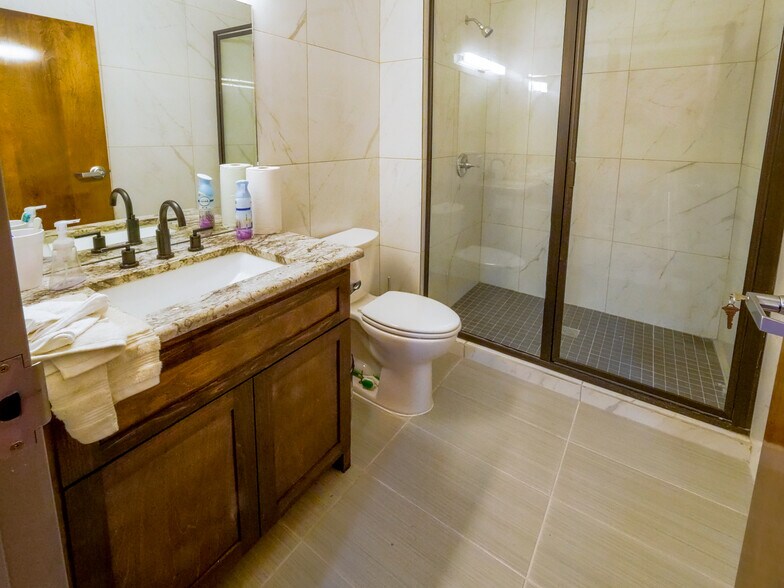 More Photos Of 1355 N Loop 336 E, Conroe Restaurant For Sale