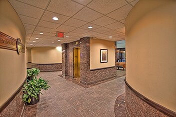 More Photos Of 83 Hanover Rd, Florham Park Medical For Lease