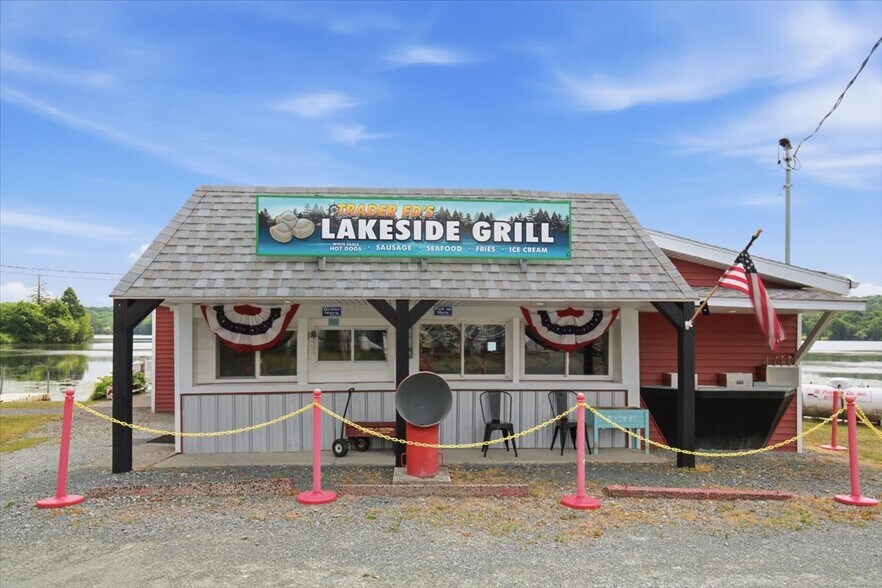 More Photos Of 266 County Route 7, Nassau Restaurant For Sale