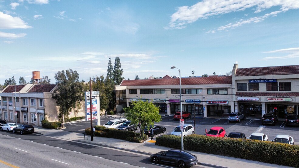 More Photos Of 21010-21018 Devonshire St, Chatsworth Unknown For Lease