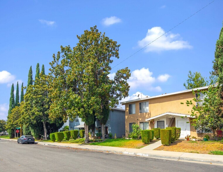 More Photos Of 3401 Butterfield Ave, La Verne Apartments For Sale
