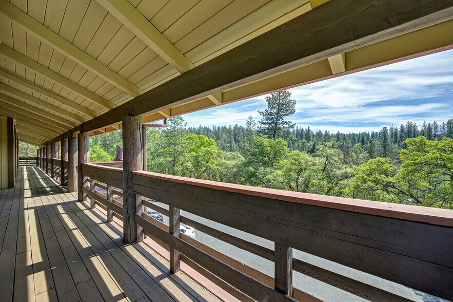 More Photos Of 10015 Alta Sierra Dr, Grass Valley Office Residential For Sale