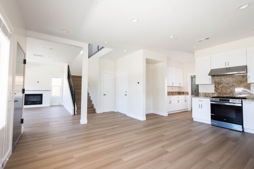 More Photos Of 1042 San Juan St, Tustin Apartments For Sale