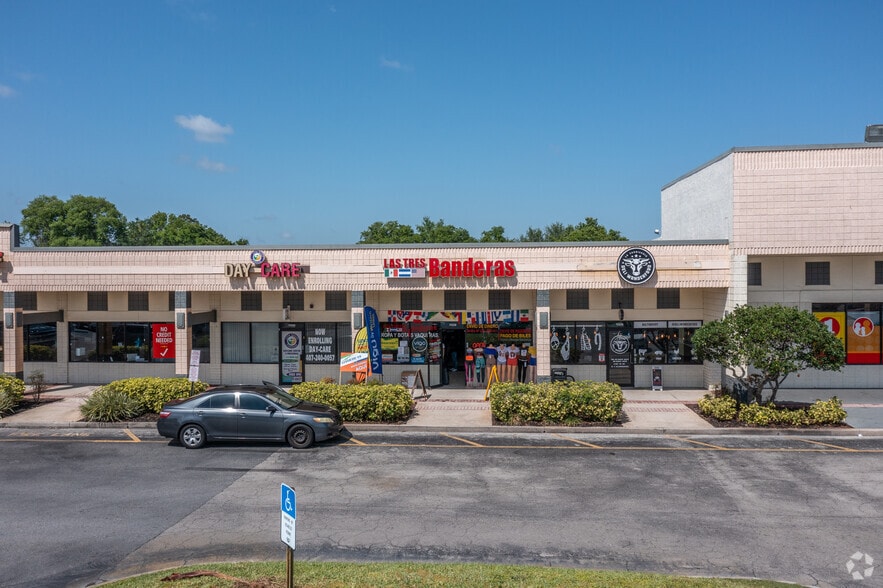 More Photos Of 11212-11376 S Orange Blossom Trl, Orlando Unknown For Lease