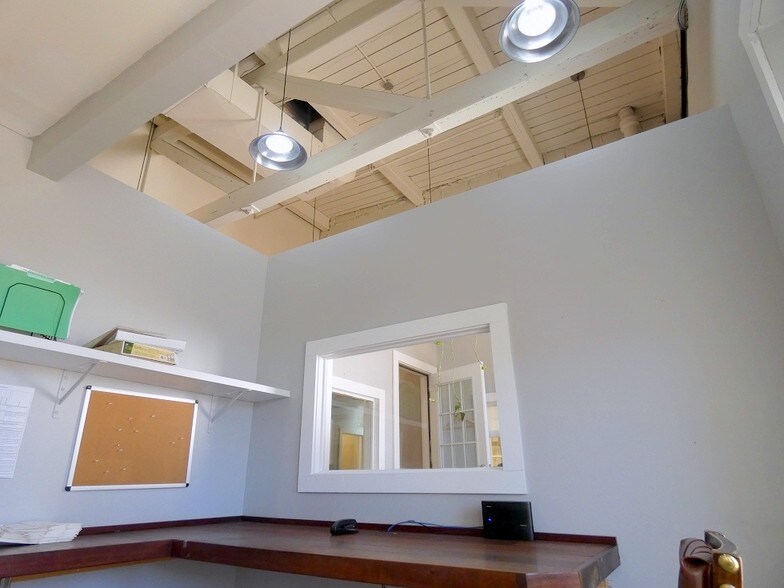 More Photos Of 85-101 Water St, Norwalk Flex For Lease