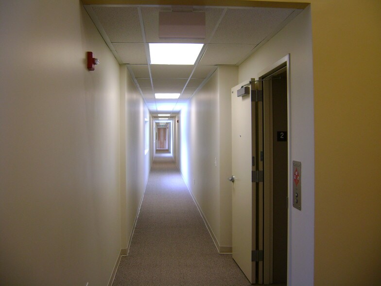 More Photos Of 3829-3843 NE Tillamook St, Portland Office For Lease