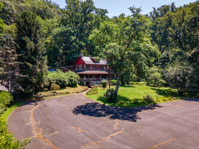 More Photos Of 1332 Susquehanna River Rd, Port Deposit Bar For Sale