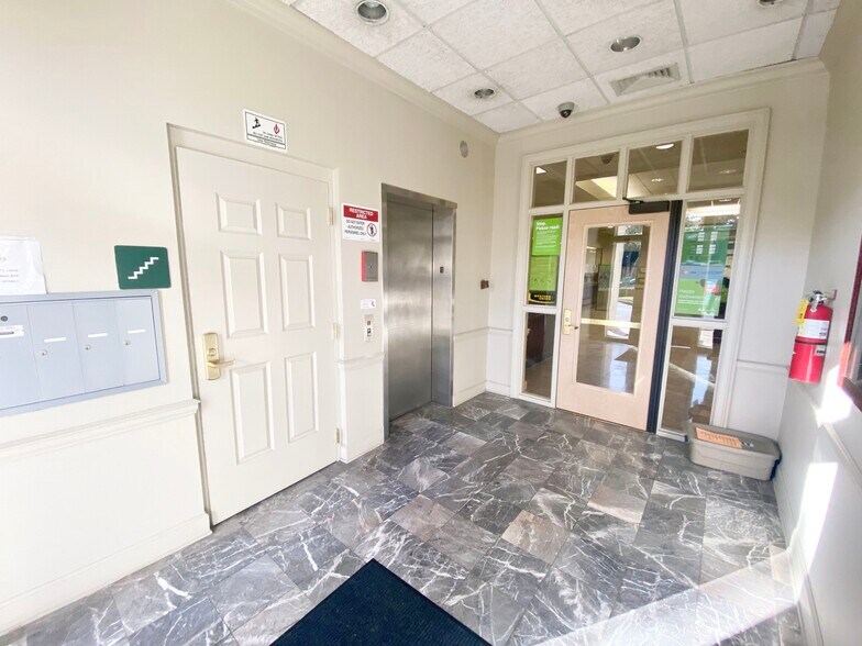 More Photos Of 5935 Buford Hwy, Norcross Office For Lease